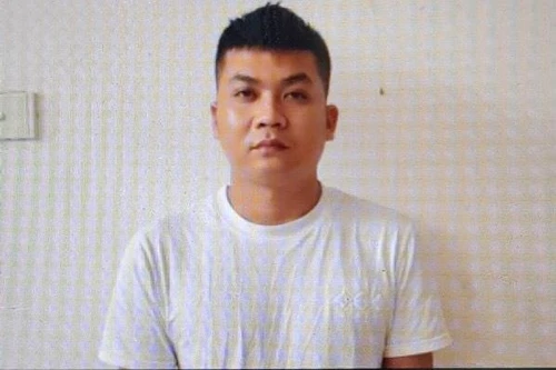 Trót vay tiền kẻ côn đồ, cặp vợ chồng bị đánh đập