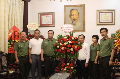 Phối hợp tuyên truyền, nhân lên những điều tốt đẹp trong cuộc sống