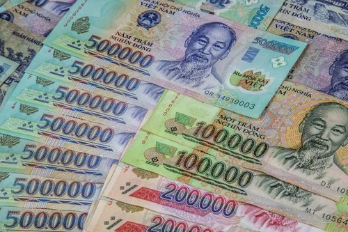 Gần 100 người dân bị nữ nhân viên ngân hàng chiếm đoạt tiền