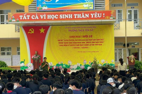 Gần 1.000 em học sinh được trang bị kỹ năng phòng cháy, thoát nạn