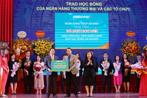 Quỹ học bổng An Nghiệp hướng đến các bạn sinh viên khối trường Tài chính, Ngân hàng