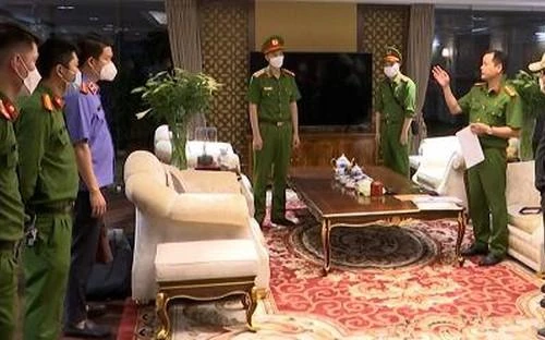 CQĐT tìm bị hại trong vụ ông Quyết FLC bán ‘chui’ hơn 74 triệu cổ phiếu