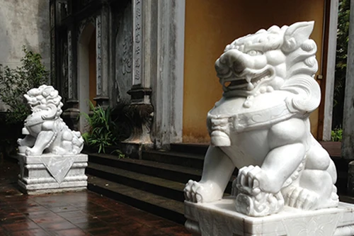 Không để sư tử đá đồng hóa các di tích đình, chùa