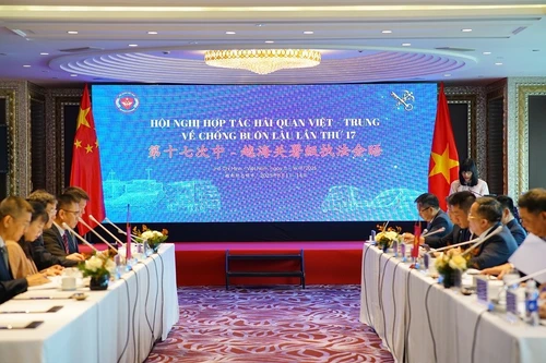 Tăng cường hợp tác chống buôn lậu giữa Hải quan Việt Nam và Trung Quốc