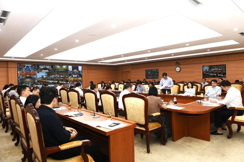 Nhiều xã chưa được bố trí xe công, Bộ Tài chính đề nghị địa phương chủ động trang bị