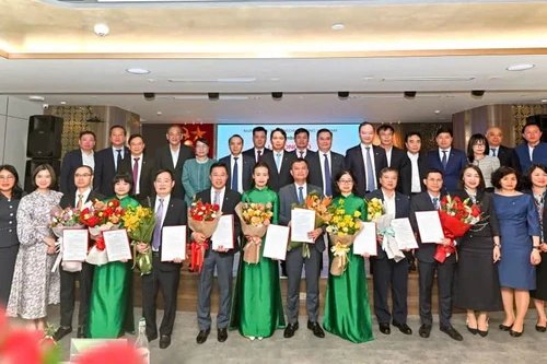 Sau nhận chuyển giao bắt buộc, Vietcombank biệt phái, bổ nhiệm loạt nhân sự cấp cao sang CB