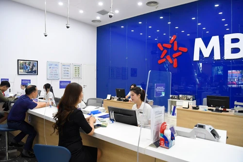 Tín dụng dự báo tăng mạnh, hơn 50% các ngân hàng muốn tuyển thêm lao động năm 2026