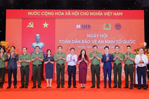 SHB được vinh danh vì đóng góp cho phong trào toàn dân bảo vệ an ninh Tổ quốc