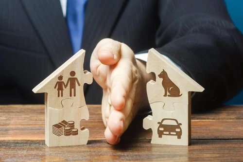 Ý kiến trái chiều xung quanh việc đánh thuế tài sản thừa kế, quà tặng