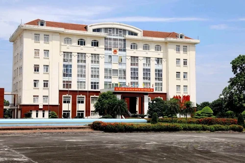 Ưu tiên trụ sở dôi dư sau sắp xếp bộ máy làm cơ sở y tế, giáo dục