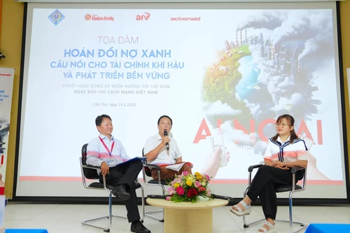 Nâng cao nhận thức để thích ứng với biến đổi khí hậu