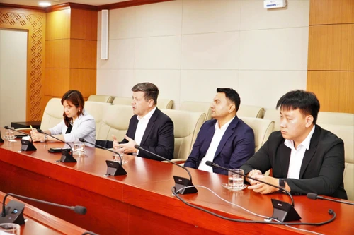 Nasdaq chúc mừng thị trường chứng khoán Việt Nam được nâng hạng