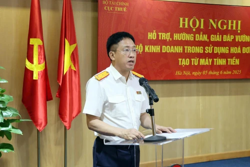 Cục Thuế tổ chức hội nghị trực tuyến hỗ trợ hộ kinh doanh chuyển đổi sang hóa đơn điện tử