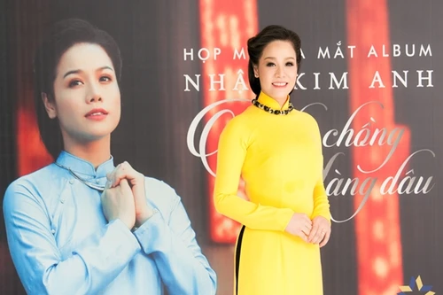 Nhật Kim Anh ra mắt album "Cha chồng nàng dâu"