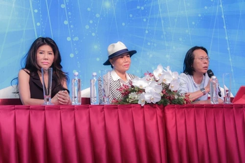 Danh ca hải ngoại Thanh Tuyền về nước làm liveshow