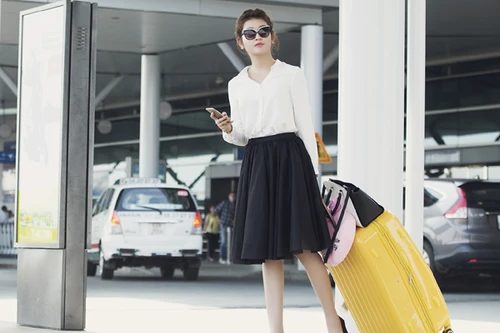 Bắt gặp Á hậu Huyền My xinh tươi xuất ngoại