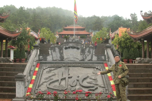 Leo núi Phượng Hoàng - Chiêm bái thầy giáo Chu Văn An