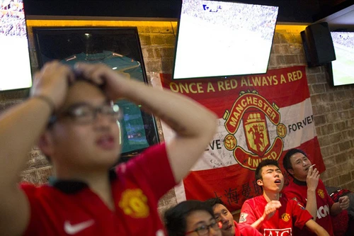 Bản quyền truyền hình giải Ngoại hạng Anh: "Cỗ máy moi tiền" thượng hạng