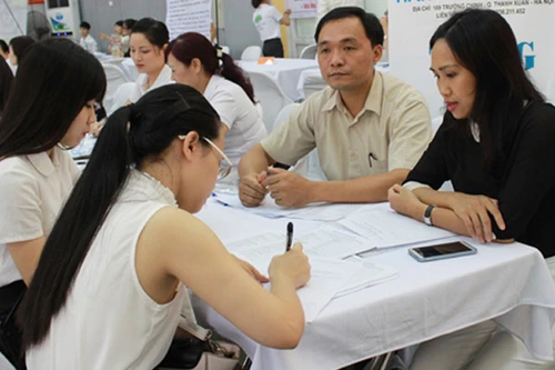 Cảnh giác với "mê cung" giới thiệu việc làm