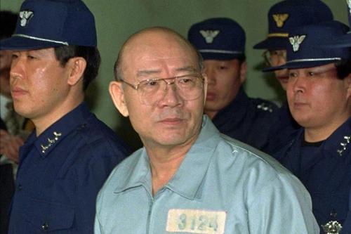 Hàn Quốc được trả hơn 1 triệu USD tiền "rửa" tại Mỹ