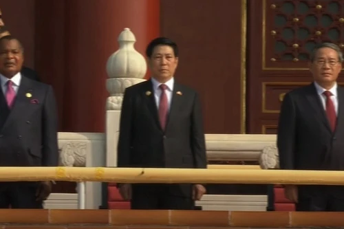 Chủ tịch nước Lương Cường dự Lễ duyệt binh kỷ niệm 80 năm chiến thắng phátxít