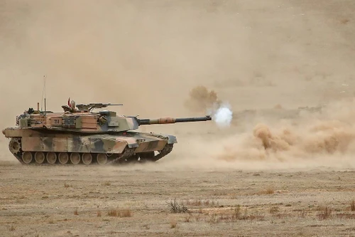 Nga tung video quay cảnh phá hủy xe tăng M1 Abrams ở Donbass