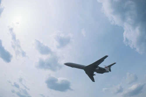 Thanh tra quân đội Nga “ung dung” bay trên bầu trời Mỹ