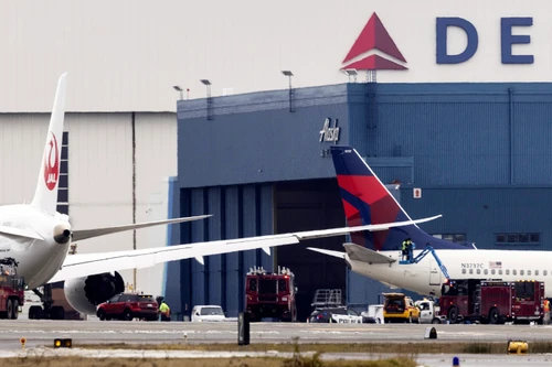 Lại xảy ra va chạm máy bay chở khách ở Mỹ