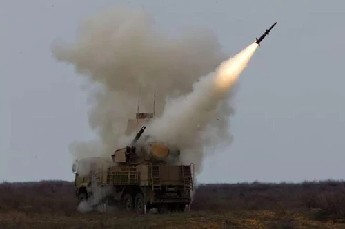 Israel không kích Damascus, phòng không Syria lập tức đáp trả