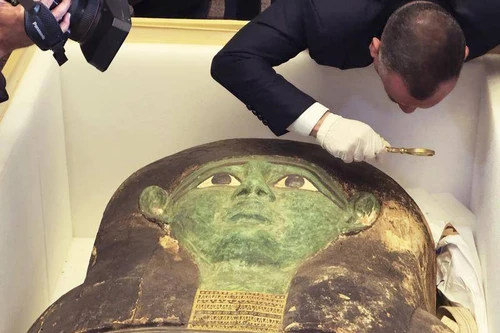 Mỹ trả lại quan tài cổ bị đánh cắp cho Ai Cập 