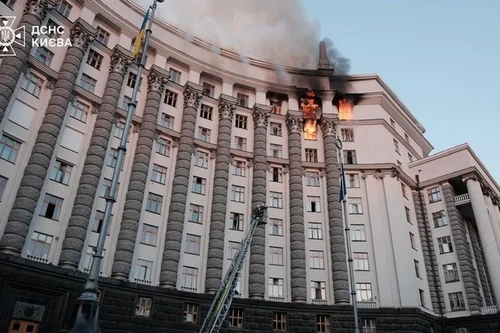 Nga bác cáo buộc tấn công tòa nhà chính phủ Ukraine