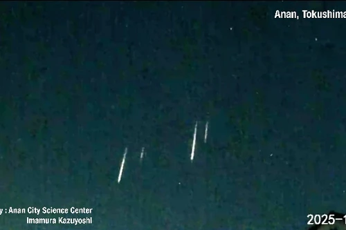 Hiện tượng ‘cụm sao băng’ ở miền Tây Nhật Bản