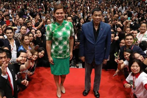 [ẢNH] Chân dung người con gái sẽ tranh cử Tổng thống Philippines của ông Duterte