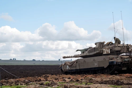 [VIDEO] Nhiều xe tăng chiến đấu Israel bị bỏ mặc ở Cao nguyên Golan 