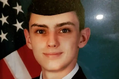 Mỹ bắt giữ nghi phạm vụ rò rỉ tài liệu mật của Lầu Năm Góc