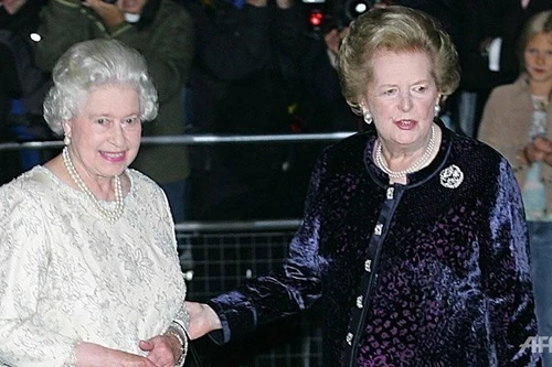 Truyền hình Đài Loan, Thái Lan xin lỗi vì đăng nhầm ảnh “Bà đầm thép”