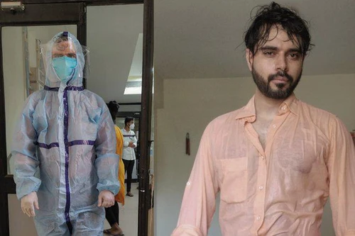 Giữa đại dịch Covid-19, bức ảnh bác sĩ Ấn Độ ướt đẫm mồ hôi gây “bão” mạng