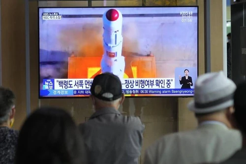 Triều Tiên xác nhận vụ phóng vệ tinh thất bại