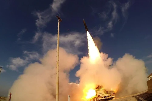 Truyền thông Syria tố Israel tấn công tên lửa gần Thủ đô Damascus