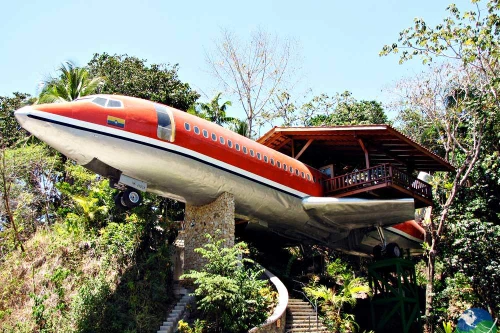 Những người thích biến máy bay thành dinh cơ riêng