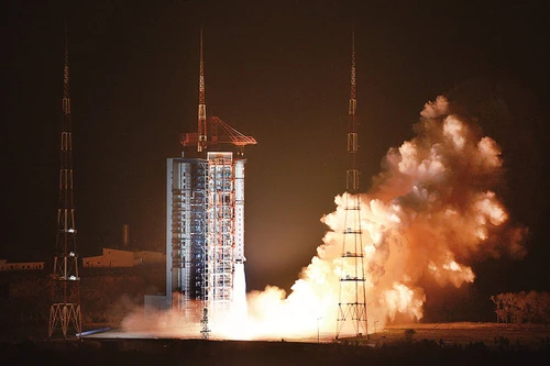 Trung Quốc phóng tên lửa đẩy đưa vệ tinh lên quỹ đạo