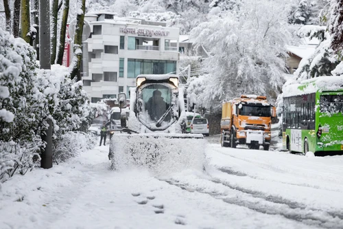 Cảnh tuyết rơi dày đặc ở Thủ đô Seoul của Hàn Quốc 