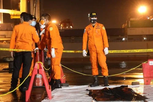 Vụ máy bay SJ182 rơi xuống biển: Toàn bộ hành khách là công dân Indonesia 