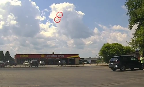 Hai máy bay chở khách Mỹ suýt va chạm giữa không trung