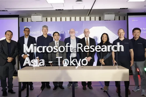 Microsoft mở phòng nghiên cứu AI, robot đầu tiên tại Nhật Bản