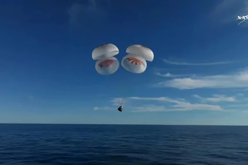 Video phi hành gia Mỹ trở về Trái đất sau 9 tháng ‘mắc kẹt’ trên ISS