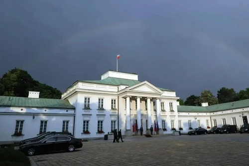 Ba Lan xác định nghi phạm vụ drone bị vô hiệu hóa tại khu vực tòa nhà chính phủ