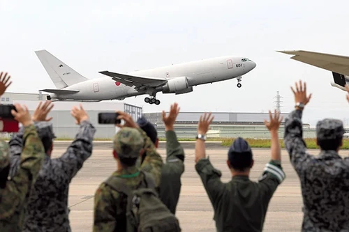 Nhật Bản điều thêm chuyến bay đưa công dân từ Israel về nước