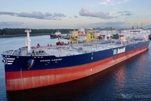 Nga bắt giữ tàu chở dầu rời cảng Sillamae của Estonia