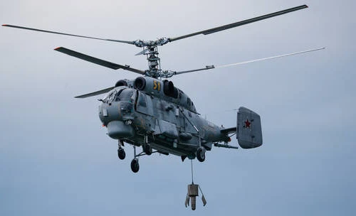 Trực thăng Nga bắn phá xuồng không người lái Ukraine lao về phía Crimea